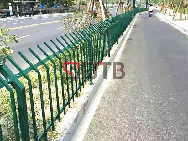 草坪護(hù)欄 草坪護(hù)欄